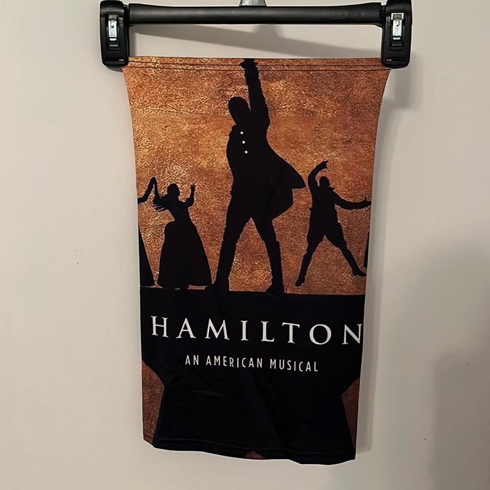 Hamilton neck mask